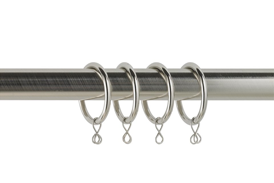 Curtain rings & hooks.